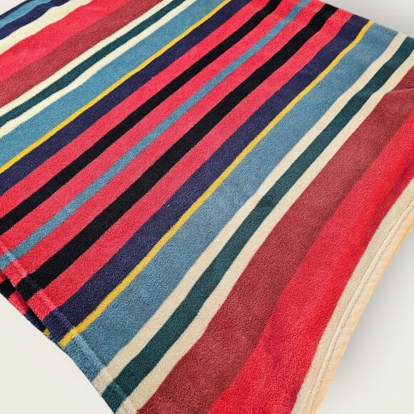 Lauren Ralph Lauren Striped Fleece Throw Blanket - Picture 4 of 10